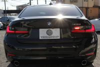 BMW 3シリーズ 320i ﾋﾟｭｱｴﾚｶﾞﾝｽ 首都圏100台限定車 ｳﾞｧｰﾈｽｶﾓｶﾚｻﾞｰ ｼｰﾄﾋｰﾀｰ ﾗﾝﾊﾞｰｻﾎﾟｰﾄ ﾌﾟﾗｽP ｺﾝﾌｫｰﾄP ｽﾃｱﾘﾝｸﾞｻﾎﾟｰﾄ 追従ACC BMWﾗｲﾌﾞｺｯｸﾋﾟｯﾄﾀｯﾁﾊﾟﾈﾙ対応HDDﾅﾋﾞ360度ｶﾒﾗ ﾜｲﾔﾚｽ充電 LEDﾍｯﾄﾞﾗｲﾄ ｵｰﾄﾊｲﾋﾞｰﾑ 電動ﾄﾗﾝｸ 2年保証