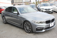 BMW 5シリーズ 530i Mｽﾎﾟｰﾂ 高出力 252馬力 1ｵｰﾅ ｱｲﾎﾞﾘｰﾚｻﾞｰ 全席ﾋｰﾀｰ HUD Mｽﾎﾟｰﾂﾌﾞﾚｰｷ 追従ACC ｽﾃｱﾘﾝｸﾞｻﾎﾟｰﾄ LEDﾍｯﾄﾞﾗｲﾄ ﾊｲﾋﾞｰﾑｱｼｽﾄ ﾀｯﾁ画面HDDﾅﾋﾞTV 360度ｶﾒﾗ Pｱｼｽﾄﾌﾟﾗｽ 電動ﾄﾗﾝｸ 専用ｴｱﾛ ﾊﾟﾄﾞﾙｼﾌﾄ 19AW 2年保証