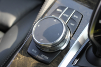 BMW 5シリーズ 523d ﾂｰﾘﾝｸﾞMｽﾎﾟｰﾂ ﾊｲﾗｲﾝ 変更後ﾓﾃﾞﾙ 新液晶ﾒｰﾀｰ 全席ﾋｰﾀｰ黒革 HUD LEDﾍｯﾄﾞﾗｲﾄ 追従ACC ｽﾃｱﾘﾝｸﾞｻﾎﾟｰﾄ ｵｰﾄﾊｲﾋﾞｰﾑ ﾀｯﾁ画面HDDﾅﾋﾞTV 360度ｶﾒﾗ 電動ﾘｱｹﾞｰﾄ 専用ｴｱﾛ 19AW 2年保証