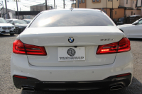 BMW 5シリーズ 523d Mｽﾎﾟｰﾂ ﾊｲﾗｲﾝ 変更後ﾓﾃﾞﾙ 新液晶ﾒｰﾀｰ 全席ﾋｰﾀｰ黒革 HUD LEDﾍｯﾄﾞﾗｲﾄ 追従ACC ｽﾃｱﾘﾝｸﾞｻﾎﾟｰﾄ ｵｰﾄﾊｲﾋﾞｰﾑ ﾀｯﾁ画面HDDﾅﾋﾞﾌﾙｾｸﾞTV 360度ｶﾒﾗ 電動ﾄﾗﾝｸ 専用ｴｱﾛ 19AW ﾊﾟﾄﾞﾙｼﾌﾄ ｱﾝﾋﾞｴﾝﾄﾗｲﾄ 2年保証