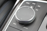 BMW 3シリーズ 320i Mｽﾎﾟｰﾂ ﾃﾞﾋﾞｭｰP ｺﾝﾌｫｰﾄP 真珠色 ﾋｰﾀｰ黒革 専用ﾌﾞﾙｰｽﾃｯﾁ 19AW 追従ACC Mﾊﾟﾌｫｰﾏﾝｽﾘｯﾌﾟｽﾎﾟｲﾗｰ&ﾌﾞﾗｯｸｸﾞﾘﾙ ｽﾃｱﾘﾝｸﾞｻﾎﾟｰﾄ LEDﾍｯﾄﾞﾗｲﾄ 電動ﾄﾗﾝｸ ｱｯﾌﾟﾙｶｰﾌﾟﾚｲ ﾀｯﾁ画面HDDﾅﾋﾞﾜｲﾔﾚｽ充電 Pｱｼｽﾄ 2年保証