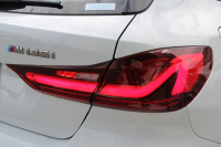 BMW 1シリーズ M135i Xdrive ﾃﾞﾋﾞｭｰP ｺﾝﾌｫｰﾄP 4WD 306馬力 Mｽﾎﾟｰﾂｼｰﾄ ｱﾀﾞﾌﾟﾃｨﾌﾞｻｽ Mｼｰﾄﾍﾞﾙﾄ ｼｰﾄﾋｰﾀｰ BMWﾗｲﾌﾞｺｯｸﾋﾟｯﾄ 追従ACC 電動ﾄﾗﾝｸ ｱｯﾌﾟﾙｶｰﾌﾟﾚｲ 純正HDDﾅﾋﾞPｱｼｽﾄ LEDﾍｯﾄﾞﾗｲﾄ ﾚｰﾝC警告 衝突軽減ﾌﾞﾚｰｷ 2年保証