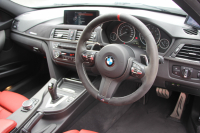 BMW 3シリーズ 320i Mｽﾎﾟｰﾂ 前期最終 追従ACC ﾋｰﾀｰ赤革 MPerformance20AW&ｲﾝﾃﾘｱﾄﾘﾑ&ｽﾃｱﾘﾝｸﾞﾎｲｰﾙ 衝突軽減ﾌﾞﾚｰｷ 車線逸脱警告 歩行者警告 ﾀｯﾁﾊﾟｯﾄﾞ対応HDDﾅﾋﾞﾐﾗｰETC2.0 専用ｴｱﾛ 直噴ﾀｰﾎﾞ8速AT 2年保証