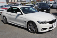 BMW 4シリーズ 440i ｶﾌﾞﾘｵﾚ Mｽﾎﾟｰﾂ ﾌﾟﾗｽP 最終ﾓﾃﾞﾙ ﾋｰﾀｰ黒革 ｴｱｶﾗｰ 直6ﾀｰﾎﾞB58新ｴﾝｼﾞﾝ 326馬力 19AW HUD 追従ACC ﾚｰﾝﾁｪﾝｼﾞ警告 ﾊｰﾏﾝｶｰﾄﾞﾝｻﾗｳﾝﾄﾞ液晶ﾒｰﾀｰ ﾀｯﾁ画面HDDﾅﾋﾞTV LEDﾍｯﾄﾞﾗｲﾄ 2年保証