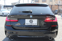 BMW 3シリーズ 320d Xdrive ﾂｰﾘﾝｸﾞMｽﾎﾟｰﾂ ﾊｲﾗｲﾝ 4WD ｺﾆｬｯｸﾚｻﾞｰ ｼｰﾄﾋｰﾀｰ 360度ｶﾒﾗ LEDﾍｯﾄﾞﾗｲﾄ ｵｰﾄﾊｲﾋﾞｰﾑ ｱｯﾌﾟﾙｶｰﾌﾟﾚｲ BMWﾗｲﾌﾞｺｯｸﾋﾟｯﾄﾞ電動ﾄﾗﾝｸ 追従ACC ｽﾃｱﾘﾝｸﾞｻﾎﾟｰﾄ ｱﾝﾋﾞｴﾝﾄﾗｲﾄ ﾜｲﾔﾚｽ充電 2年保証
