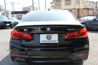 BMW 5シリーズ 523d Mｽﾎﾟｰﾂ ﾊｲﾗｲﾝ 変更後ﾓﾃﾞﾙ 1ｵｰﾅ 新液晶ﾒｰﾀｰ 全席ﾋｰﾀｰ黒革 HUD LEDﾍｯﾄﾞﾗｲﾄ 追従ACC ｽﾃｱﾘﾝｸﾞｻﾎﾟｰﾄ ｵｰﾄﾊｲﾋﾞｰﾑ ﾀｯﾁ画面HDDﾅﾋﾞﾌﾙｾｸﾞTV 360度ｶﾒﾗ 電動ﾄﾗﾝｸ 専用ｴｱﾛ 19AW ﾊﾟﾄﾞﾙｼﾌﾄ ｱﾝﾋﾞｴﾝﾄﾗｲﾄ 2年保証