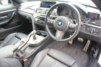 BMW 4シリーズ 420i ｸﾞﾗﾝｸｰﾍﾟｾﾚﾌﾞﾚｰｼｮﾝｴﾃﾞｨｼｮﾝｲﾝｽﾀｲﾙ 変更後ｴﾝｼﾞﾝ 200台限定車 LEDﾍｯﾄﾞﾗｲﾄ LEDﾌｫｸﾞ19AW ﾋｰﾀｰ黒革 ｻﾃﾝｱﾙﾐﾓｰﾙ HUD 追従ACC ﾚｰﾝﾁｪﾝｼﾞ警告 HDDﾅﾋﾞBluetooth接続 衝突軽減ﾌﾞﾚｰｷ 車線逸脱警告 歩行者警告 2年保証