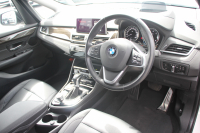 BMW 2シリーズ 218d Xdrive ｸﾞﾗﾝﾂｱﾗｰ ﾗｸﾞｼﾞｭｱﾘｰ 後期 4WD 真珠色 ﾌｪｲｽﾘﾌﾄ後 3列7人乗 ADｱｸﾃｨﾌﾞｾｰﾌﾃｨ&ｺﾝﾌｫｰﾄP 追従ACC HUD ﾋｰﾀｰ黒革 ﾌﾙｾｸﾞTV ﾌﾛﾝﾄ&ｻｲﾄﾞｶﾒﾗ 電動ﾄﾗﾝｸ LEDﾍｯﾄﾞﾗｲﾄ ﾀｯﾁ画面HDDﾅﾋﾞPｱｼｽﾄ 衝突軽減ﾌﾞﾚｰｷ 車線逸脱&歩行者警告 2年保証