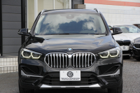 BMW X1 Xdrive18d Xﾗｲﾝ ﾊｲﾗｲﾝ ｱﾄﾞﾊﾞﾝｽﾄﾞP ｺﾝﾌｫｰﾄP 後期 ﾌｪｲｽﾘﾌﾄ後 ｵｲｽﾀｰﾚｻﾞｰ ｼｰﾄﾋｰﾀｰ 追従ACC HUD LEDﾍｯﾄﾞﾗｲﾄ&ﾃｰﾙ 電動ﾄﾗﾝｸ ｻﾃﾝｳｲﾝﾄﾞｳﾓｰﾙ ﾀｯﾁ画面HDDﾅﾋﾞﾜｲﾔﾚｽ充電 衝突軽減ﾌﾞﾚｰｷ 車線逸脱警告 歩行者警告 2年保証