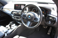 BMW 6シリーズ 630i ｸﾞﾗﾝﾂｰﾘｽﾓ Mｽﾎﾟｰﾂ ｾﾚｸﾄP ﾊﾟﾉﾗﾏｻﾝﾙｰﾌ 全席ﾋｰﾀｰ黒革 ﾘｱｼｰﾄ電動可倒調整 ﾊｰﾏﾝｶｰﾄﾞﾝ 追従ACC HUD LEDﾍｯﾄﾞﾗｲﾄ 4ｿﾞｰﾝｴｱｺﾝ 360度ｶﾒﾗ ﾀｯﾁ画面HDDﾅﾋﾞｼﾞｪｽﾁｬｰC ﾜｲﾔﾚｽ充電 ﾌﾙｾｸﾞTV 液晶ﾒｰﾀｰ  2年保証