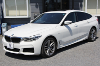 BMW 6シリーズ 630i ｸﾞﾗﾝﾂｰﾘｽﾓ Mｽﾎﾟｰﾂ ｾﾚｸﾄP ﾊﾟﾉﾗﾏｻﾝﾙｰﾌ 全席ﾋｰﾀｰ黒革 ﾘｱｼｰﾄ電動可倒調整 ﾊｰﾏﾝｶｰﾄﾞﾝ 追従ACC HUD LEDﾍｯﾄﾞﾗｲﾄ 4ｿﾞｰﾝｴｱｺﾝ 360度ｶﾒﾗ ﾀｯﾁ画面HDDﾅﾋﾞｼﾞｪｽﾁｬｰC ﾜｲﾔﾚｽ充電 ﾌﾙｾｸﾞTV 液晶ﾒｰﾀｰ  2年保証